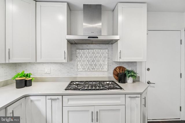 11400 SYMPHONY WOODS LN, Silver Spring, MD 20901