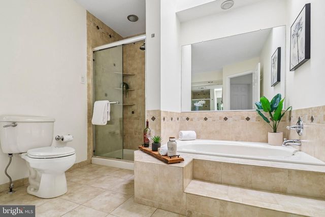 11400 SYMPHONY WOODS LN, Silver Spring, MD 20901