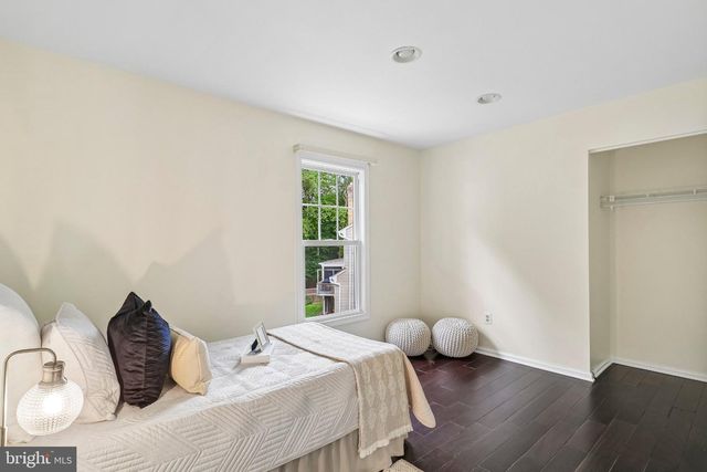11400 SYMPHONY WOODS LN, Silver Spring, MD 20901