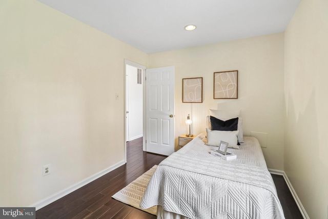 11400 SYMPHONY WOODS LN, Silver Spring, MD 20901