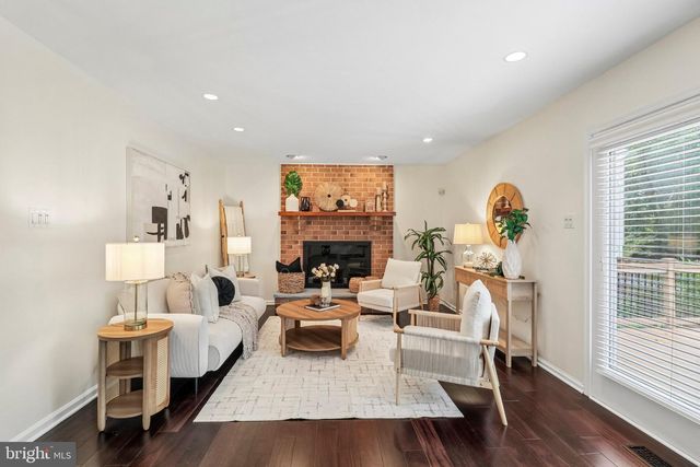 11400 SYMPHONY WOODS LN, Silver Spring, MD 20901
