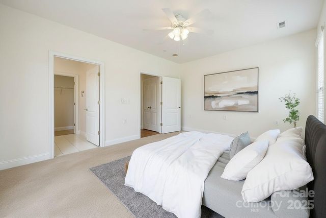 10011 Bishops Gate Boulevard, Pineville, NC 28134