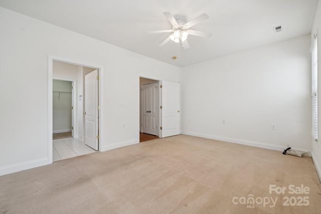 10011 Bishops Gate Boulevard, Pineville, NC 28134