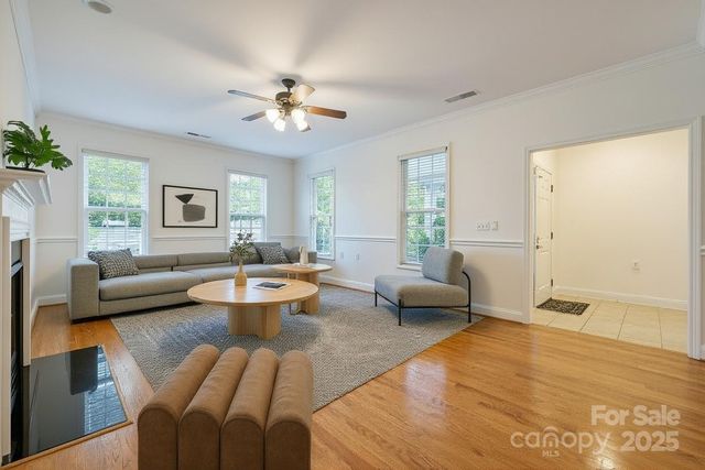 10011 Bishops Gate Boulevard, Pineville, NC 28134