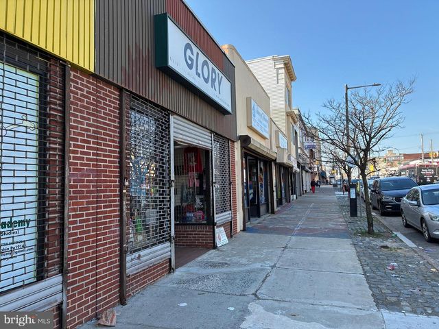 52 W CHELTEN AVE, Philadelphia, PA 19144