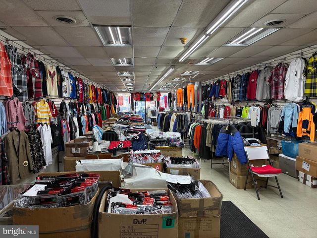 52 W CHELTEN AVE, Philadelphia, PA 19144