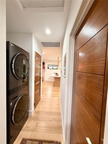 3007 3009 S Hobart, Los Angeles, CA 90018