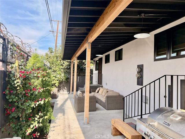 3007 3009 S Hobart, Los Angeles, CA 90018