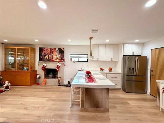 3007 3009 S Hobart, Los Angeles, CA 90018