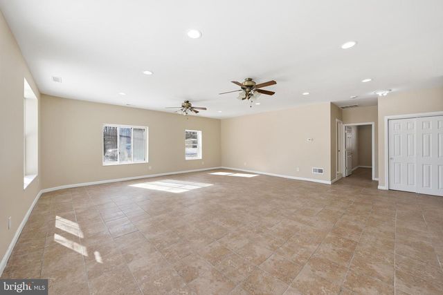 1260 HURFFVILLE, Deptford, NJ 08096