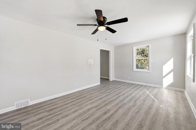 1260 HURFFVILLE, Deptford, NJ 08096