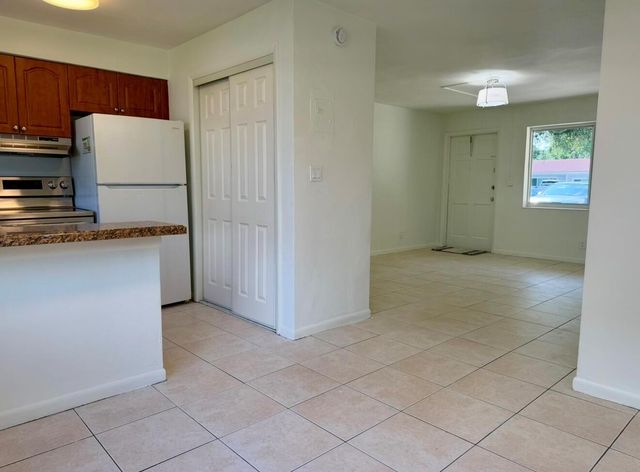5210 SW 90th Way 2, Cooper City, FL 33328