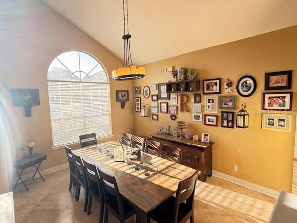 Image 40 of property listing at 7912 COURTLEIGH DRIVE, Orlando, FL 32835