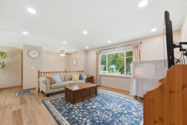 303 Upplanda Street, Buffalo, MN 55313