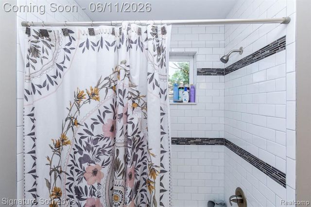 701 Millard Avenue, Royal Oak, MI 48073