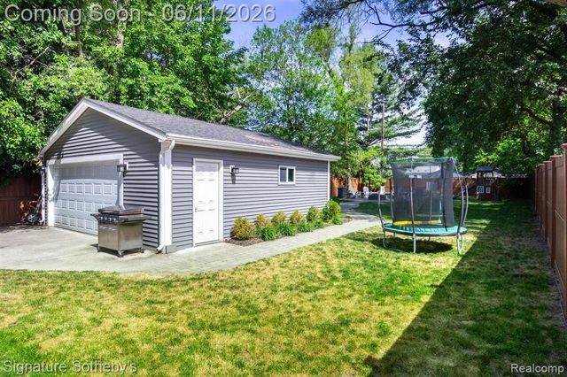 701 Millard Avenue, Royal Oak, MI 48073