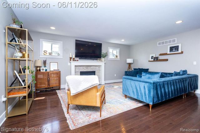 701 Millard Avenue, Royal Oak, MI 48073
