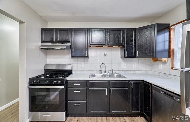 855 Daniel Boone Drive, Florissant, MO 63031