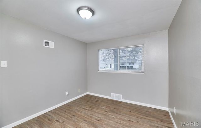 855 Daniel Boone Drive, Florissant, MO 63031