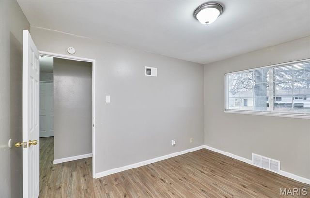 855 Daniel Boone Drive, Florissant, MO 63031