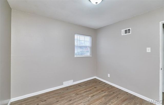 855 Daniel Boone Drive, Florissant, MO 63031