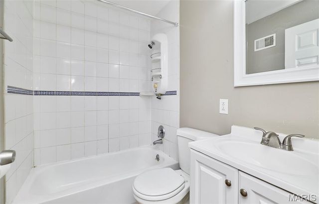 855 Daniel Boone Drive, Florissant, MO 63031