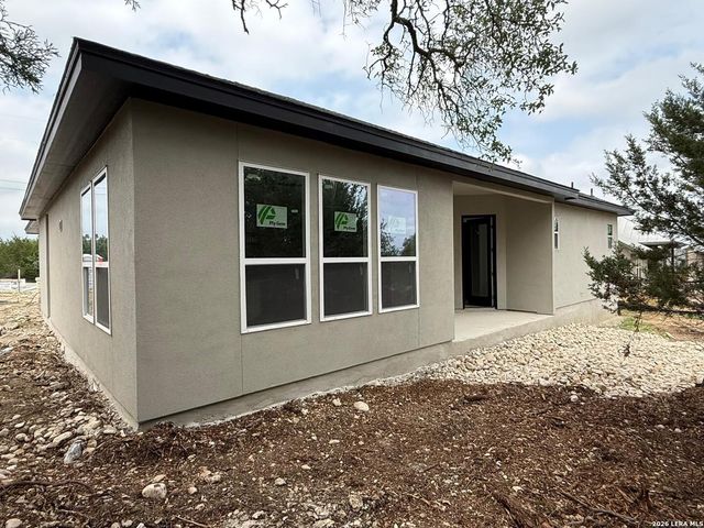 109 W Eli Chandler, Blanco, TX 78606