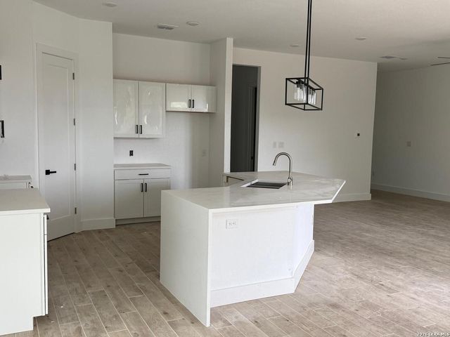 109 W Eli Chandler, Blanco, TX 78606