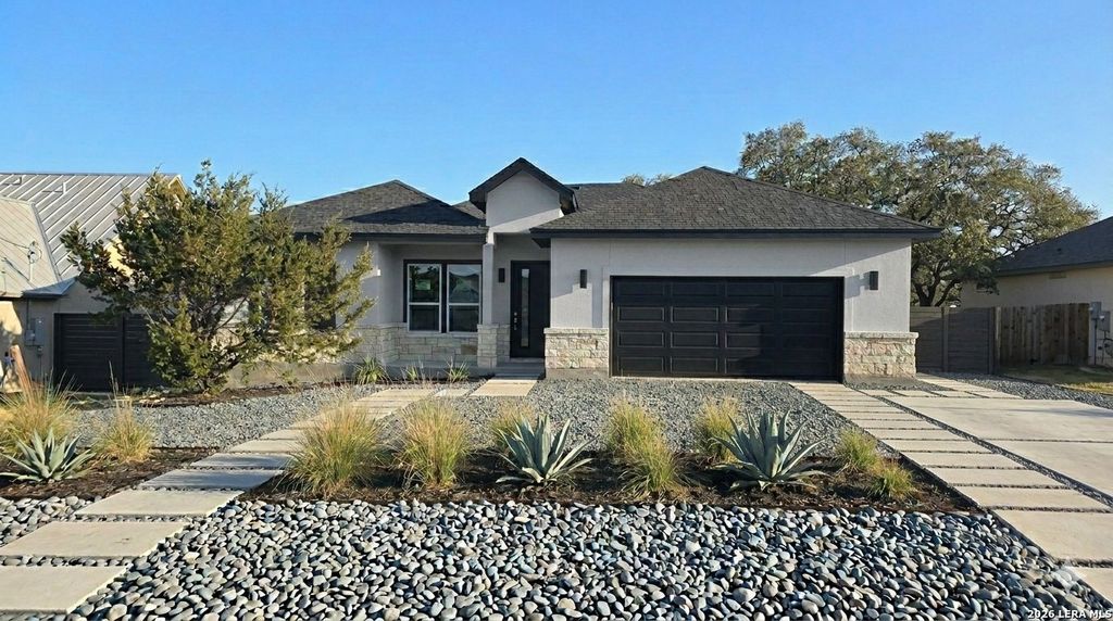 109 W Eli Chandler, Blanco, TX 78606