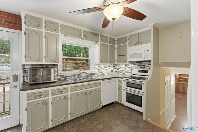 3002 Barcody Road SE, Huntsville, AL 35802
