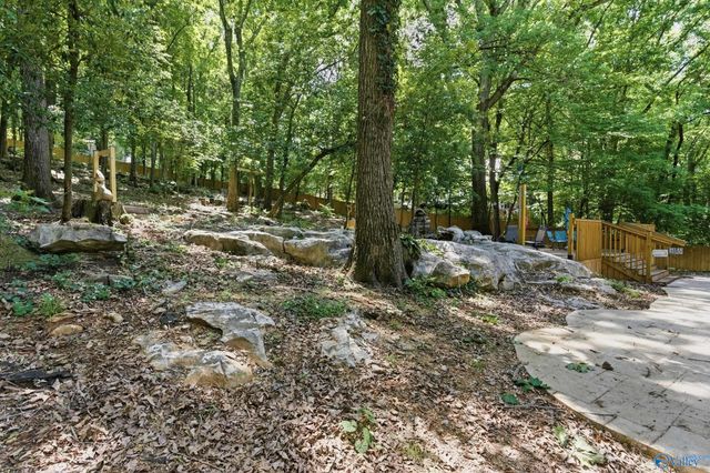 3002 Barcody Road SE, Huntsville, AL 35802
