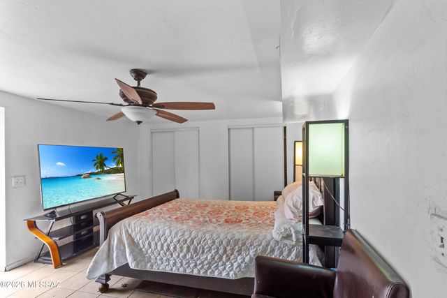650 W 42nd Street, Tucson, AZ 85713