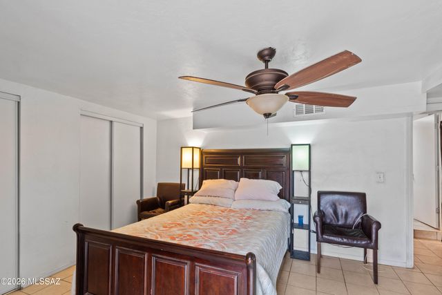 650 W 42nd Street, Tucson, AZ 85713