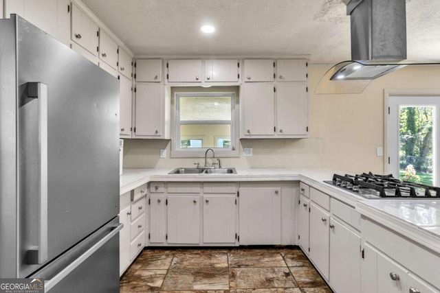 4310 Rocklane Drive, Conley, GA 30288