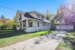 703 Main Street, Dowagiac City, MI 49047