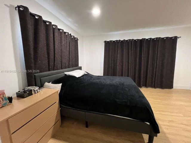 1480 NE 151st St 101, Miami, FL 33162