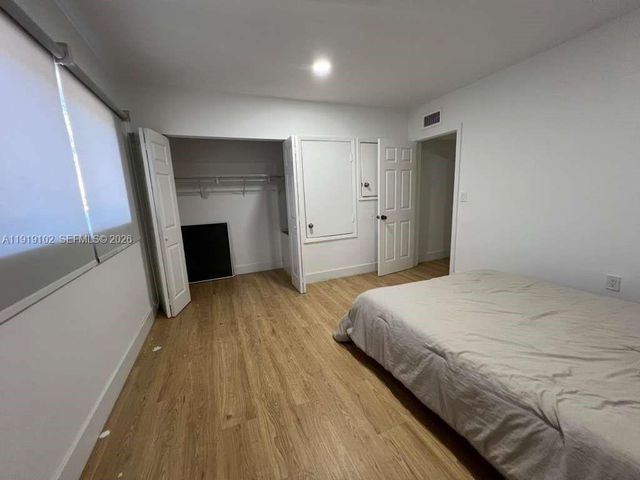 1480 NE 151st St 101, Miami, FL 33162