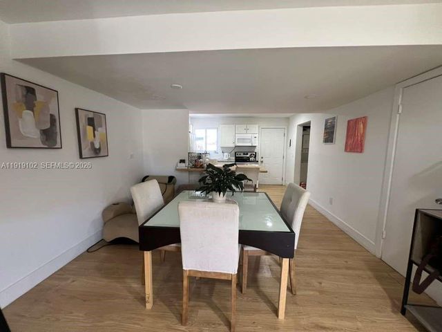 1480 NE 151st St 101, Miami, FL 33162