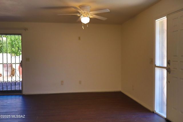 5213 N Tigua Drive, Tucson, AZ 85704