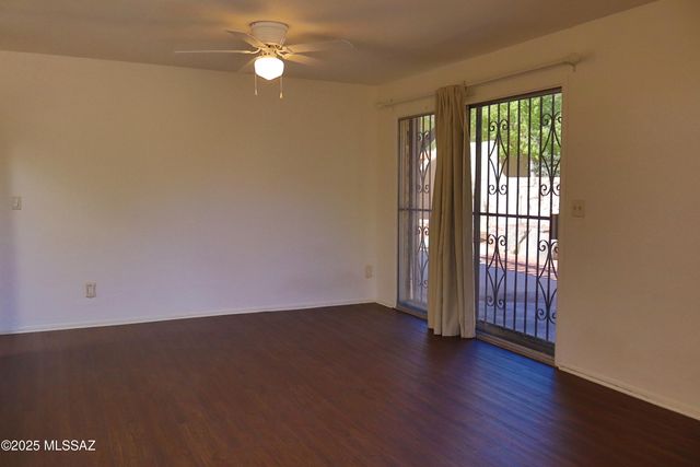 5213 N Tigua Drive, Tucson, AZ 85704