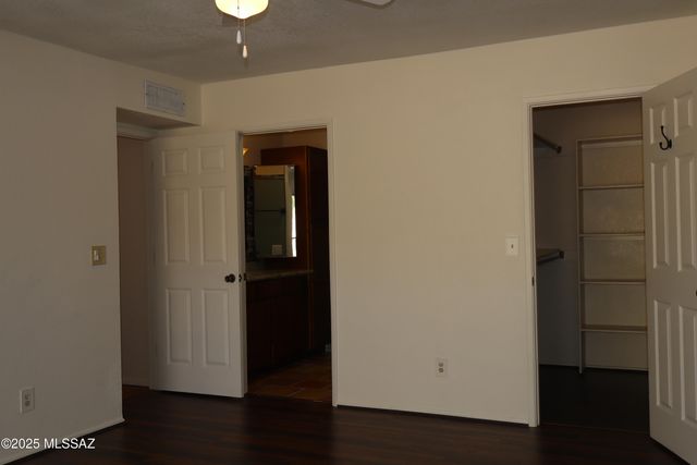 5213 N Tigua Drive, Tucson, AZ 85704