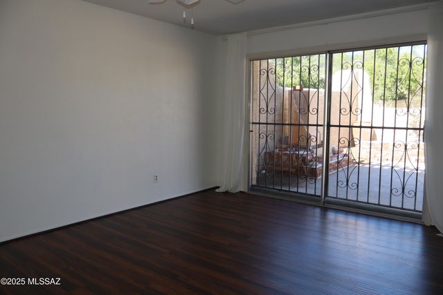 5213 N Tigua Drive, Tucson, AZ 85704