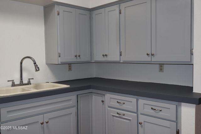 5213 N Tigua Drive, Tucson, AZ 85704