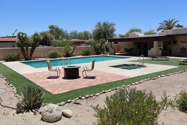 5213 N Tigua Drive, Tucson, AZ 85704