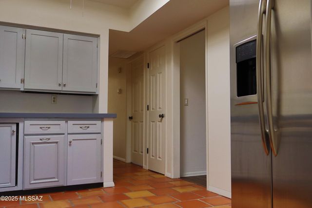 5213 N Tigua Drive, Tucson, AZ 85704