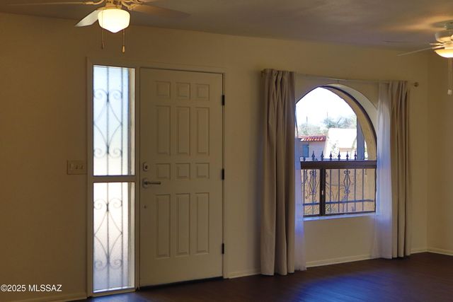 5213 N Tigua Drive, Tucson, AZ 85704