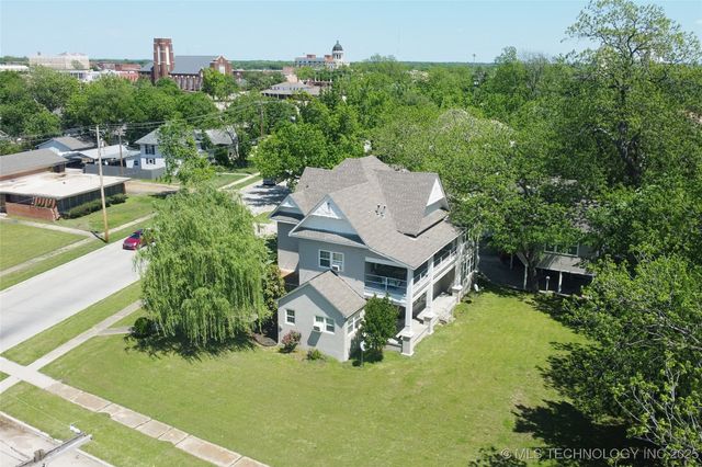 420 SW Stanley Avenue, Ardmore, OK 73401
