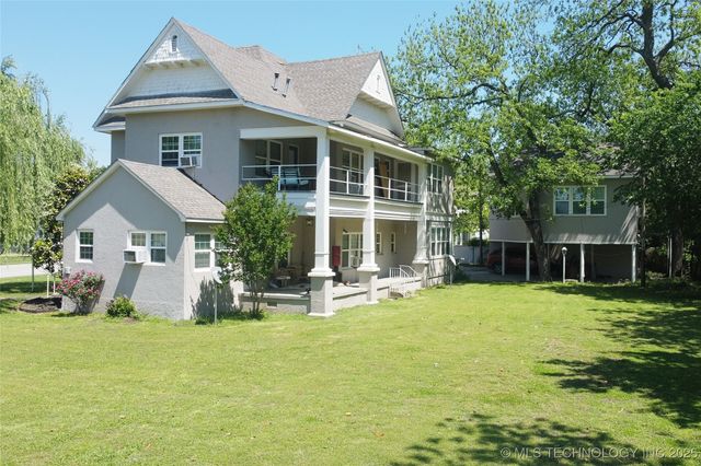 420 SW Stanley Avenue, Ardmore, OK 73401