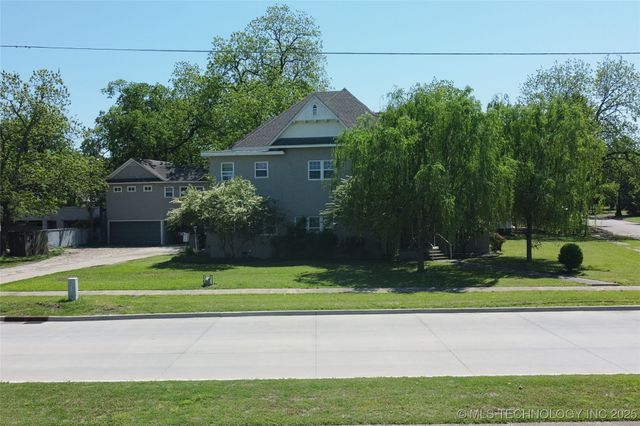420 SW Stanley Avenue, Ardmore, OK 73401