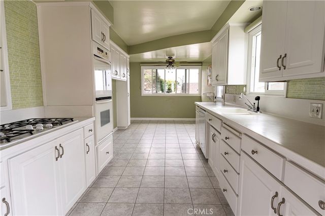 3407 Bowfin Avenue, San Pedro, CA 90732